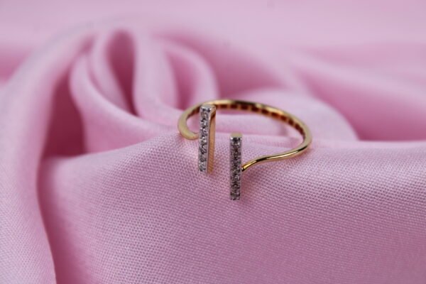 Parallel Shine Ring - Image 6