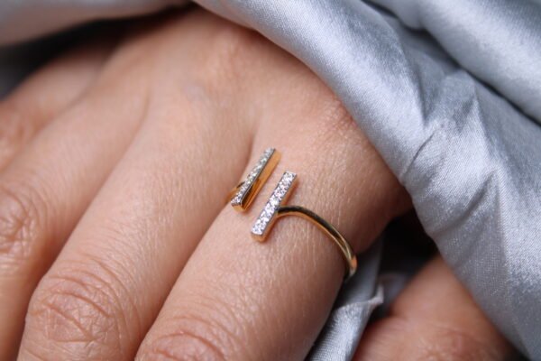 Parallel Shine Ring - Image 3